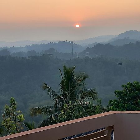 Mountain Bliss Villa Peradeniya Extérieur photo